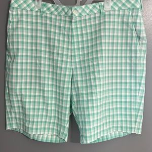 Walter Hagen 11 golf shorts size 42